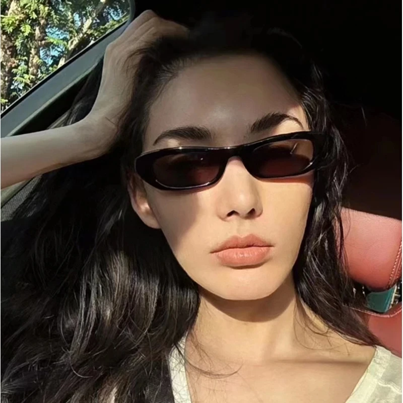 New Retro Oval Frame Sunglasse - Street Fashion Shoot review and price