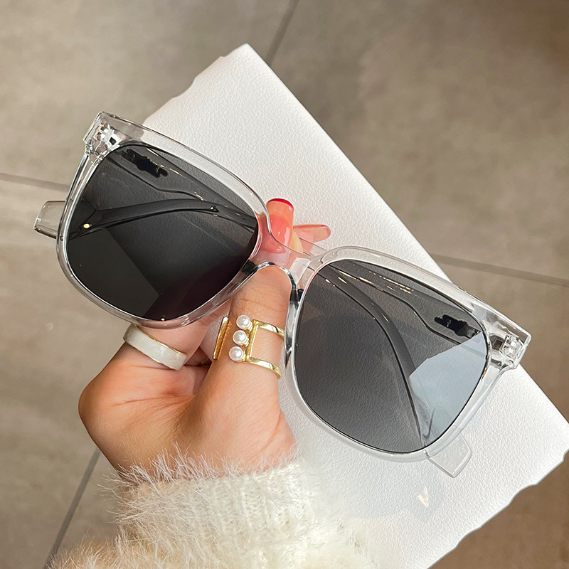 UV400 Sunglasses for Women Ret - Street Fashion Shoot review and price