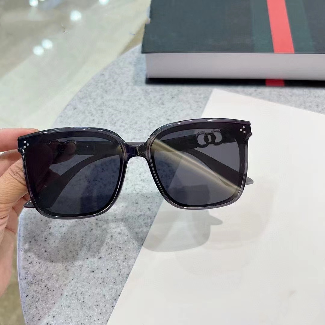 Same Style New Women's Sunglas - Street Fashion Shoot review and price